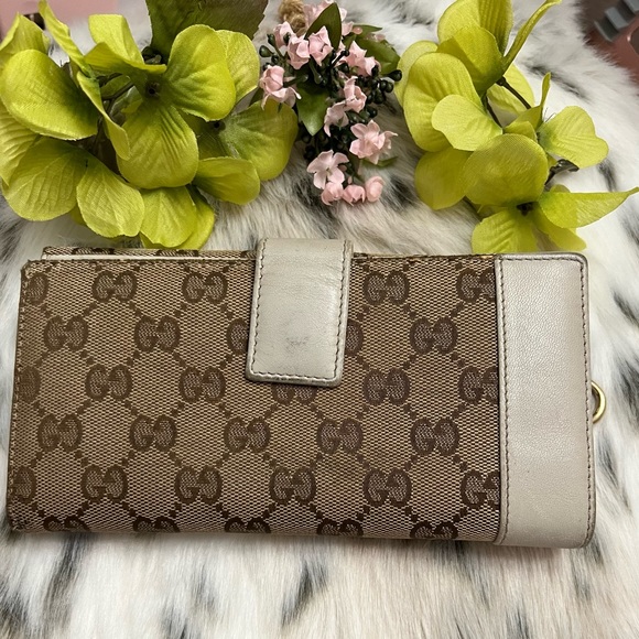 Gucci Long Wallet with Charms - Picture 8 of 15